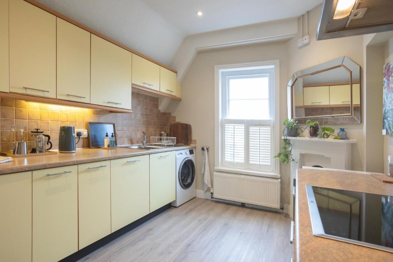 דירות Spacious 3Br Victorian Cheltenham Loft Flat In Cotswolds - Free Parking מראה חיצוני תמונה