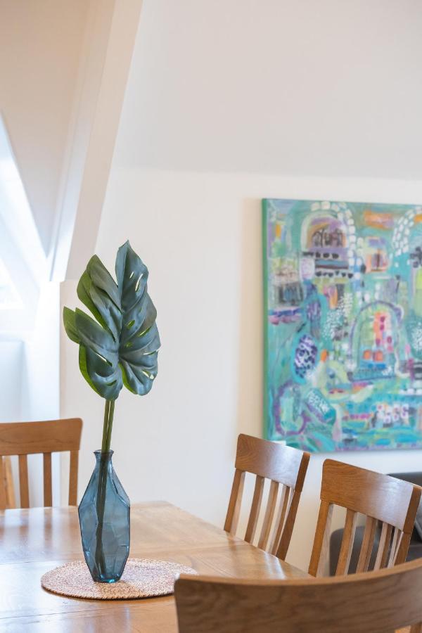 דירות Spacious 3Br Victorian Cheltenham Loft Flat In Cotswolds - Free Parking מראה חיצוני תמונה